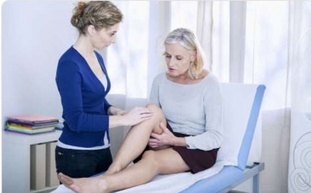 joint pain in woman